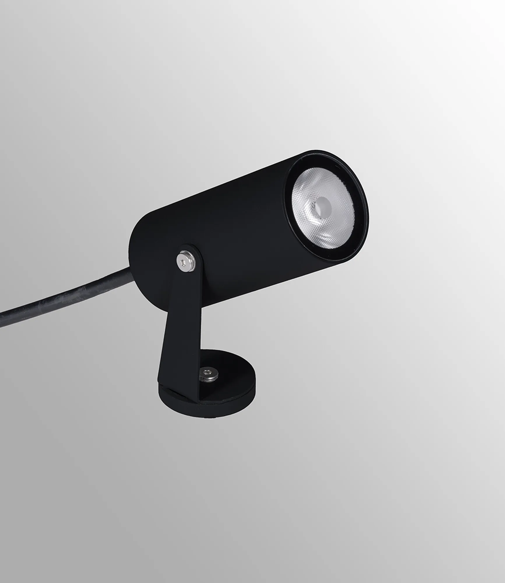 Logan Exterior Lights Mantra Fusion Spotlights